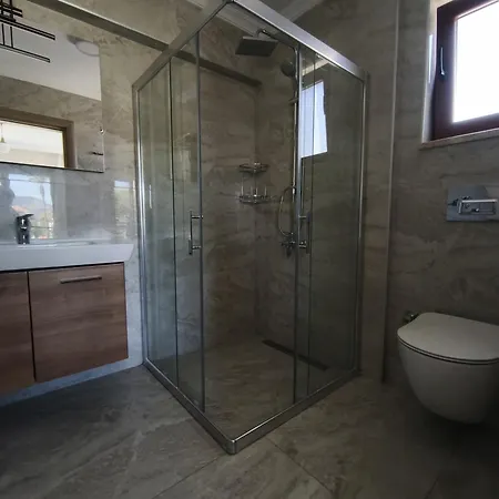 Vesa Villa